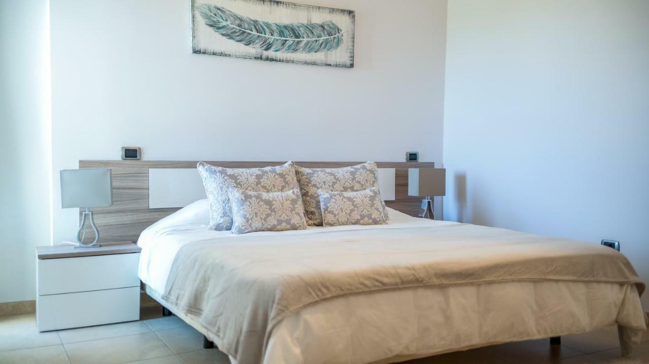 Villa, Private Heated Pool And Jacuzzi . Maspalomas  Ngoại thất bức ảnh