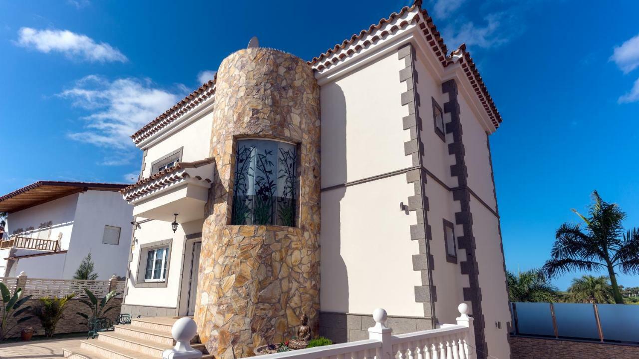 Villa, Private Heated Pool And Jacuzzi . Maspalomas  Ngoại thất bức ảnh