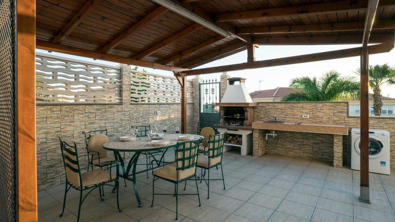 Villa, Private Heated Pool And Jacuzzi . Maspalomas  Ngoại thất bức ảnh