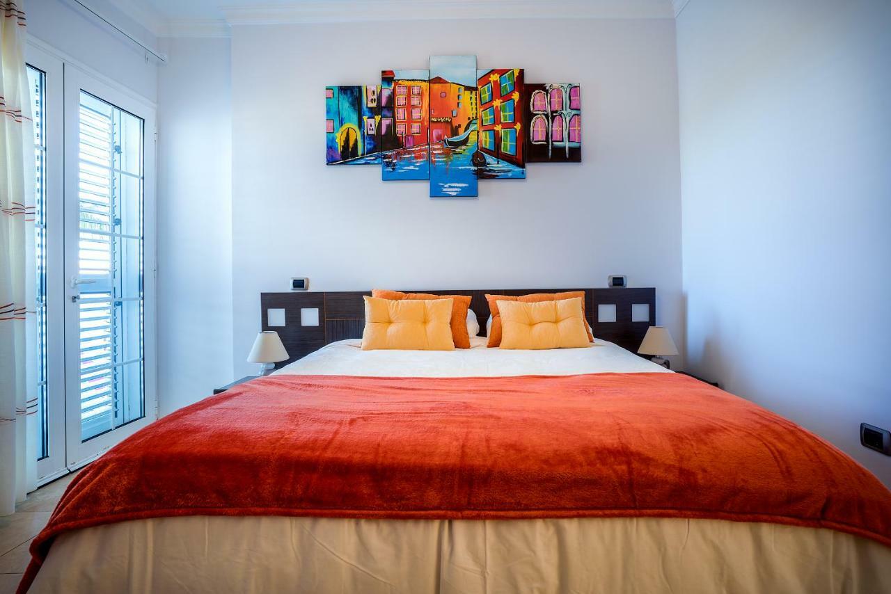 Villa, Private Heated Pool And Jacuzzi . Maspalomas  Ngoại thất bức ảnh